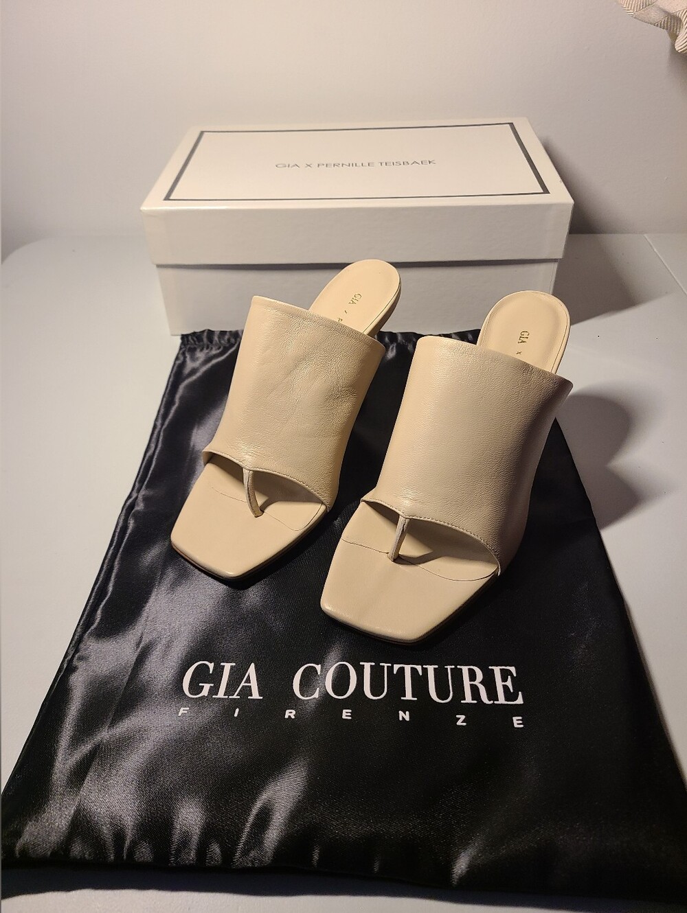Gia X Pernille Teisbaek - Cream Leather Thong Mule Heels Womens Size 5